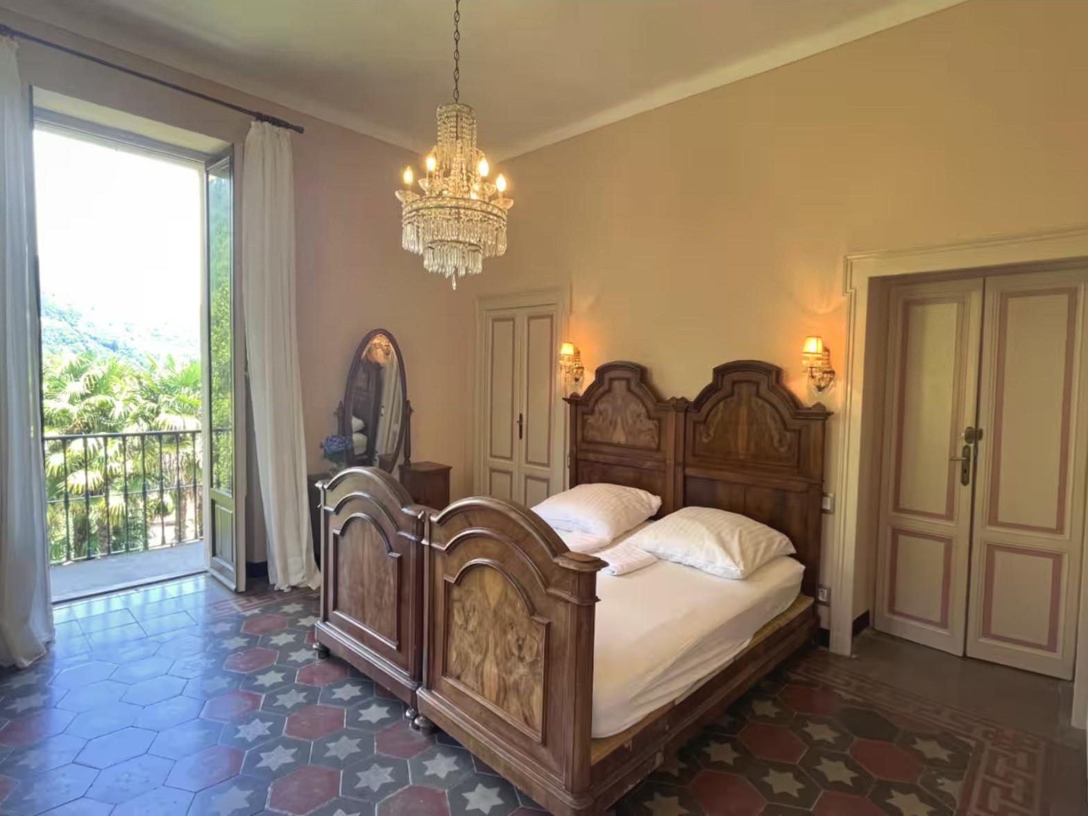 The Crystal Room